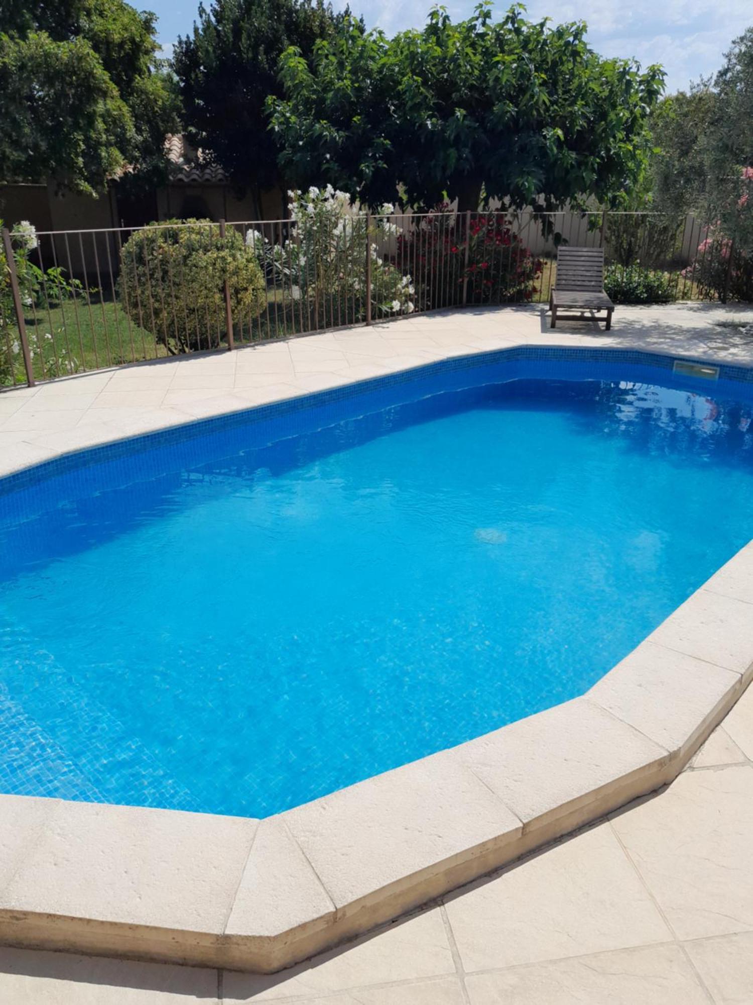 Mas La Gentille ,,, A La Campagne , Beautiful Outdoor , Swimming Pool , Pool House , Nice Green Garden , Bbq ,,, Only For You , Pour Passer Un Sejour Inoubliable Pernes-les-Fontaines Zewnętrze zdjęcie