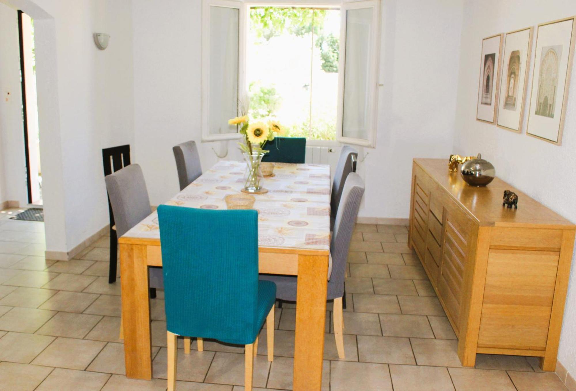 Mas La Gentille ,,, A La Campagne , Beautiful Outdoor , Swimming Pool , Pool House , Nice Green Garden , Bbq ,,, Only For You , Pour Passer Un Sejour Inoubliable Pernes-les-Fontaines Zewnętrze zdjęcie