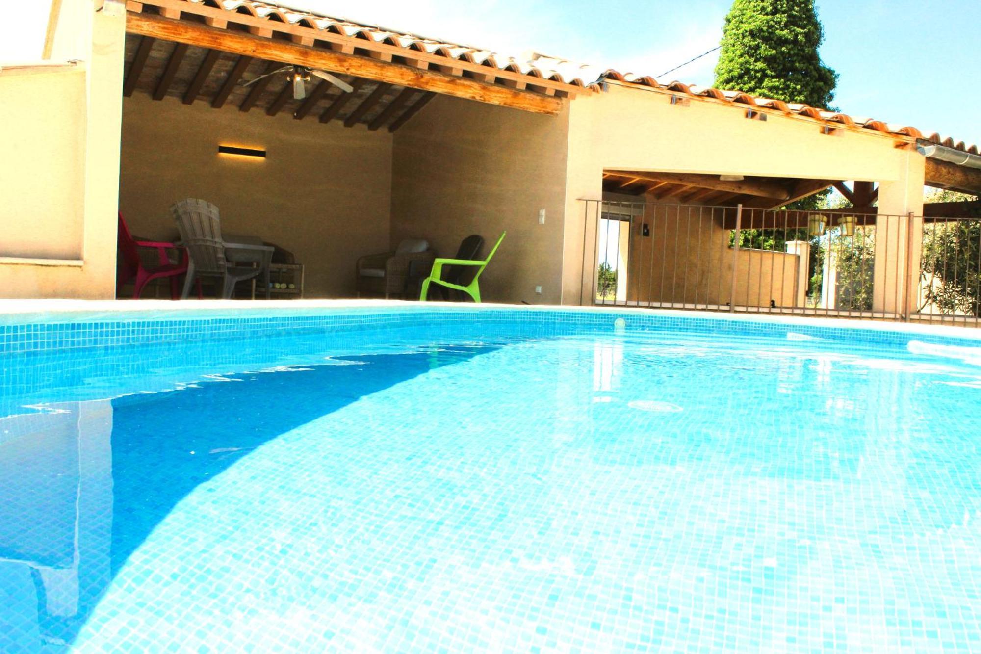 Mas La Gentille ,,, A La Campagne , Beautiful Outdoor , Swimming Pool , Pool House , Nice Green Garden , Bbq ,,, Only For You , Pour Passer Un Sejour Inoubliable Pernes-les-Fontaines Zewnętrze zdjęcie